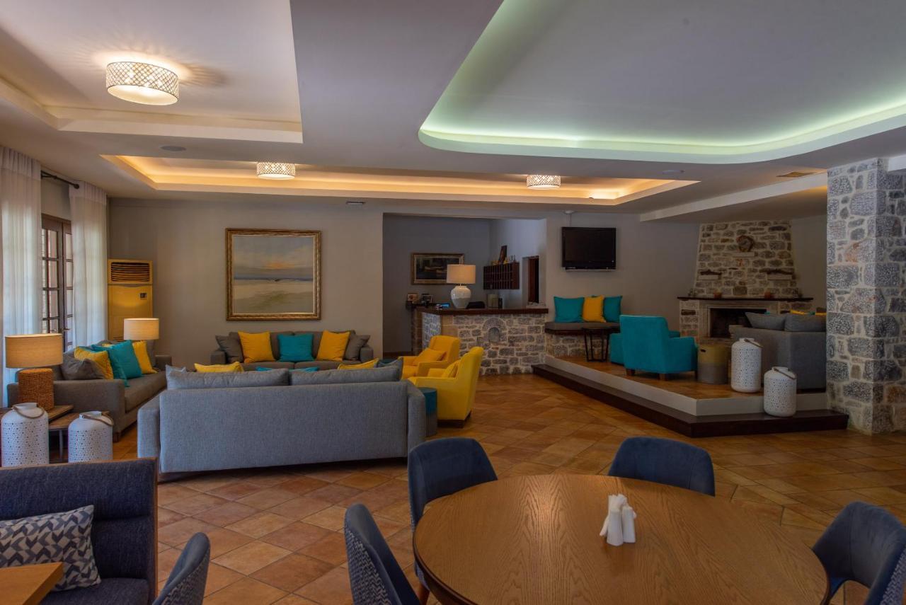 Kastro Maini Hotel Areopoli Luaran gambar